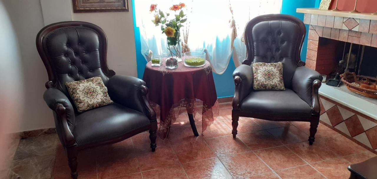 Hotel Pame Pantheos Kamena Vourla Esterno foto