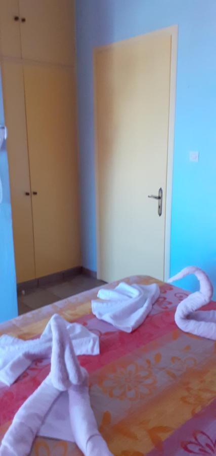 Hotel Pame Pantheos Kamena Vourla Esterno foto